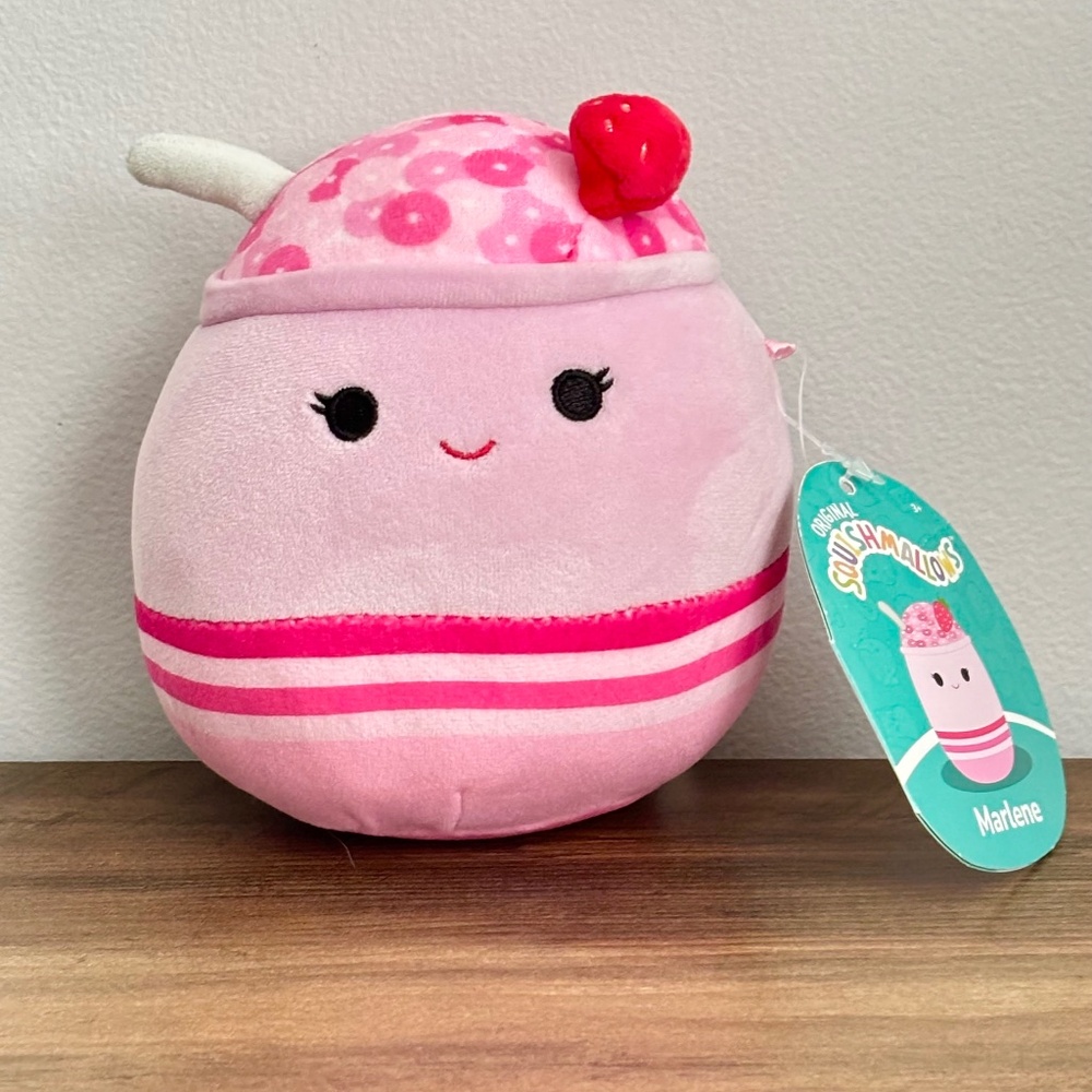 NWT Squishmallows MARLENE 5” Strawberry SCENTED Cereal Mystery Dessert Squad NEW